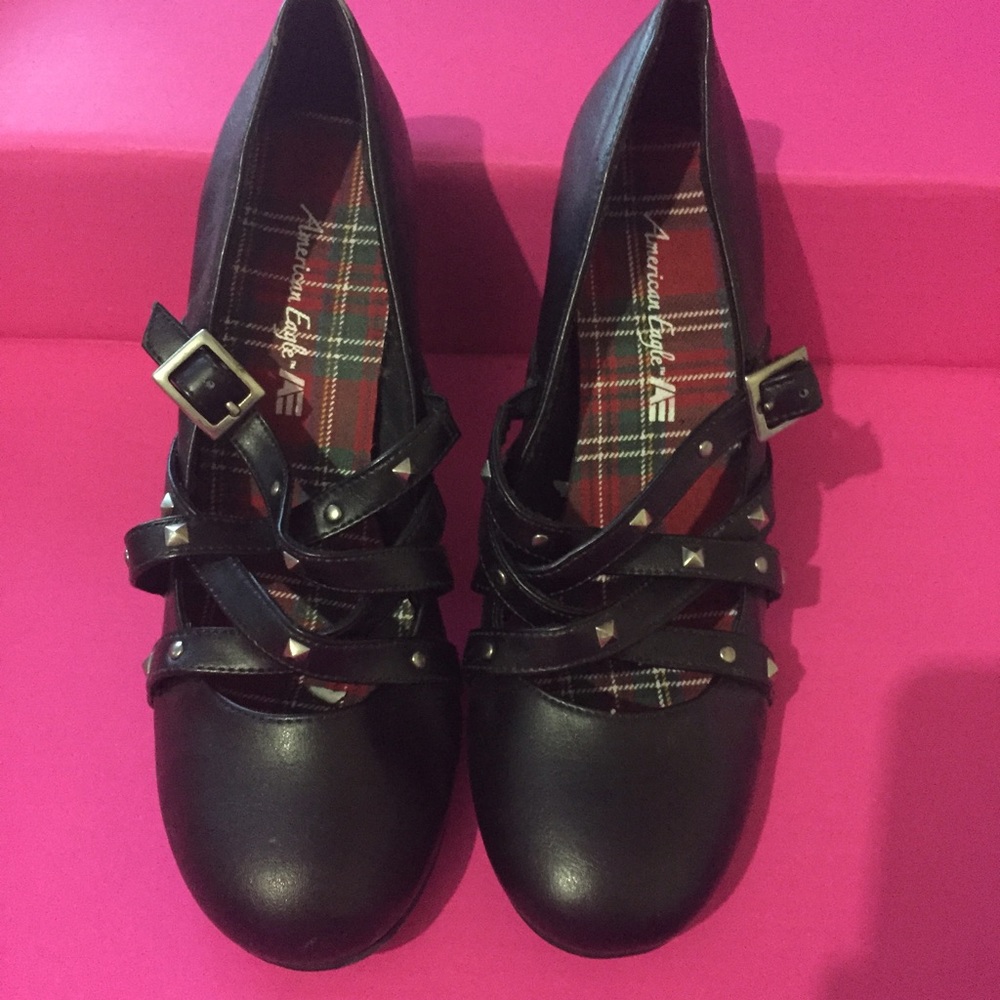 AE Mary Jane Shoes w/ thick 3.5" heel